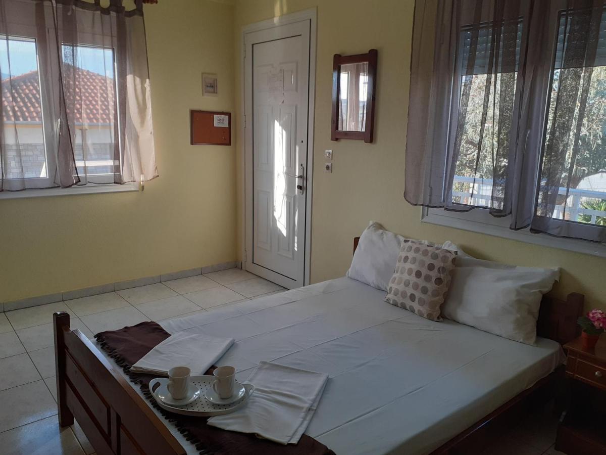 Apartament Polis΄ House Nea Nea Vrasna Zewnętrze zdjęcie